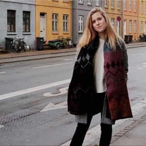 Meet your Posher, Theresa